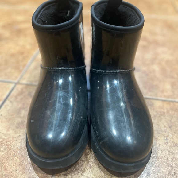 Black Clear UGG boots - Picture 3 of 5